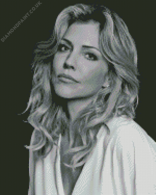 black and white Tricia helfer Diamond Paintings